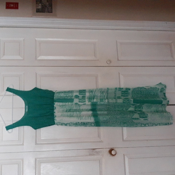 Maurices Dresses & Skirts - Maurices maxi dress size medium.